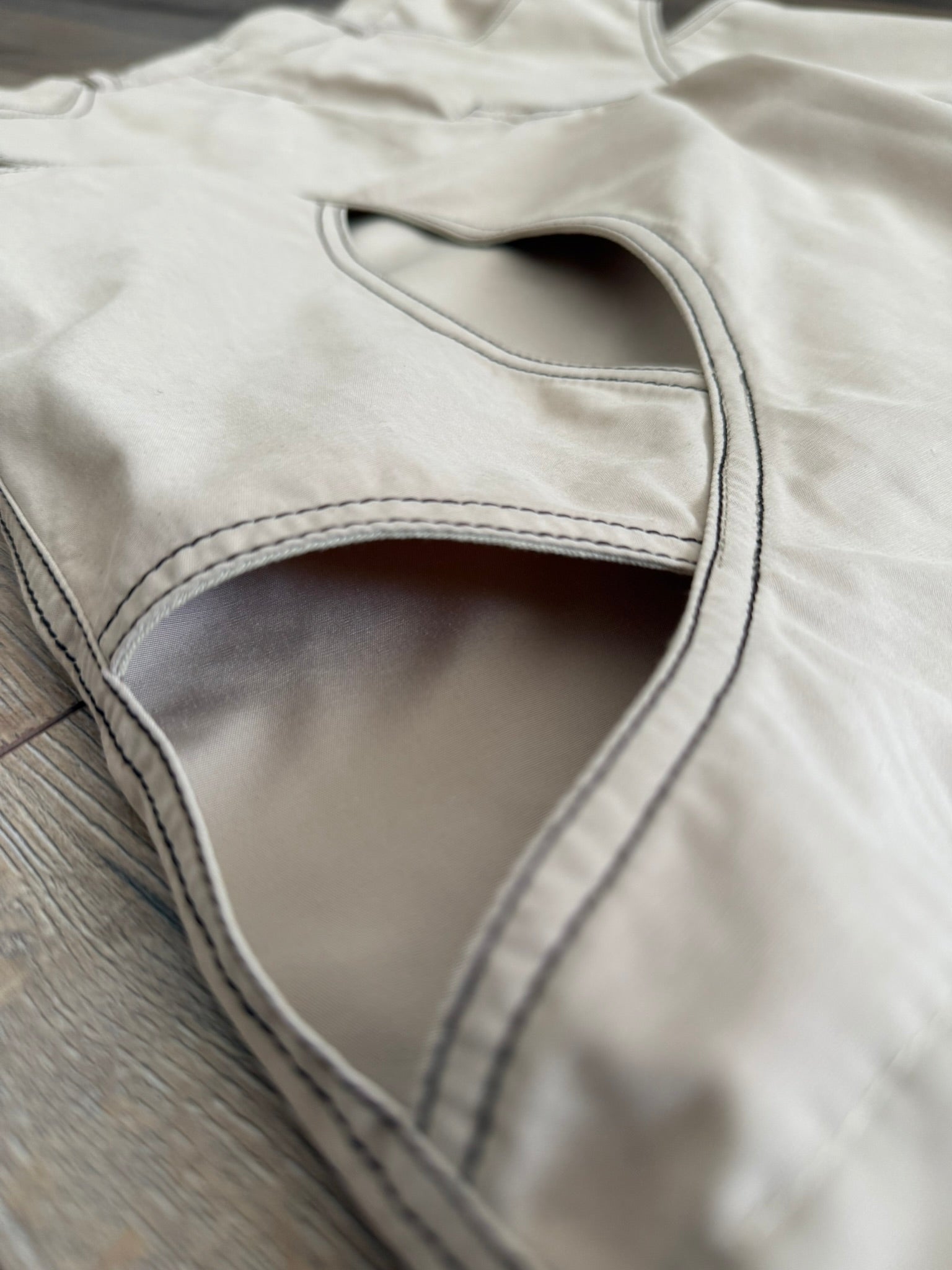 CUTOUT WOMEN's SHORTS