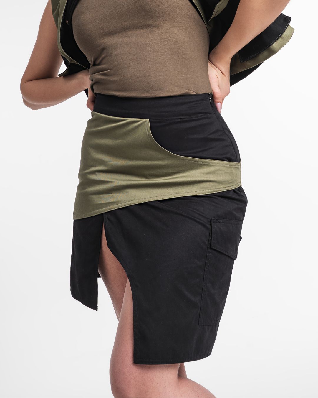 AS - ASYMMETRIC SKIRT