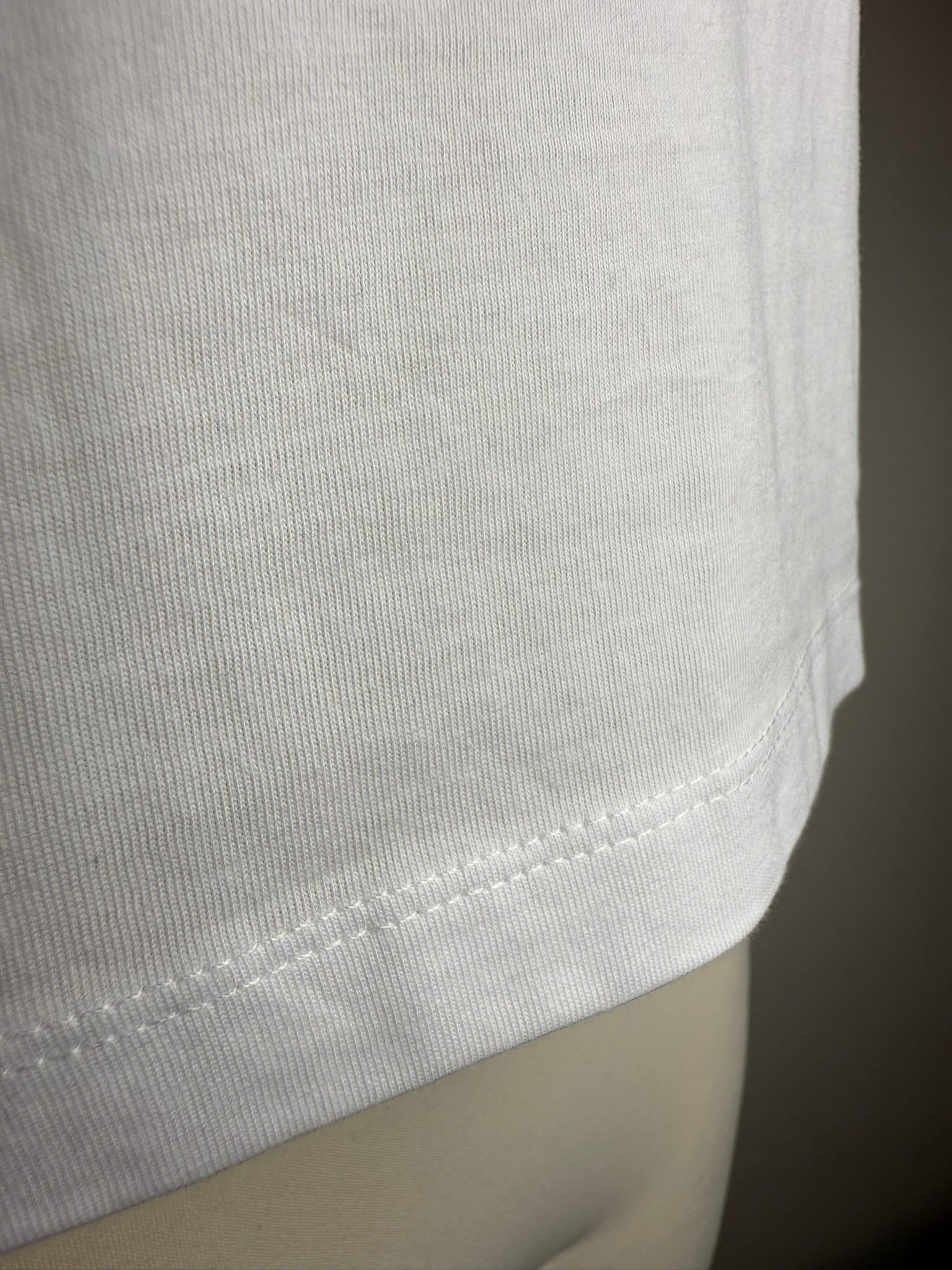 WHITE BASIC TANK TOP