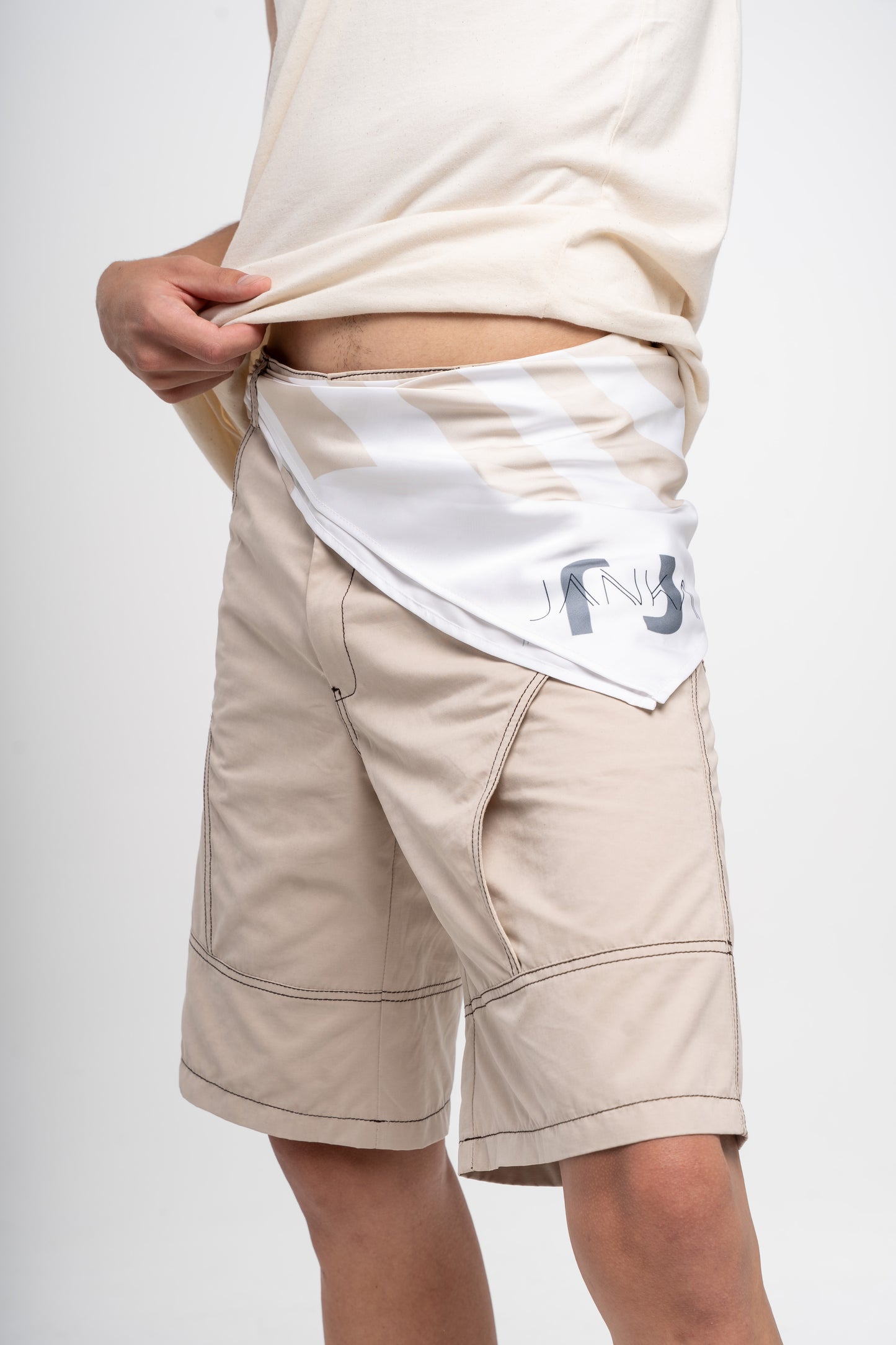 BEIGE_MEN_s_SHORTS