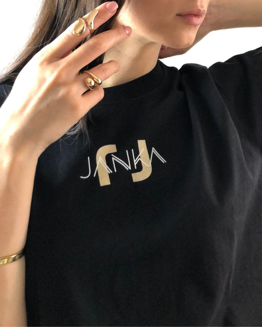 BLACK BASIC T-SHIRT