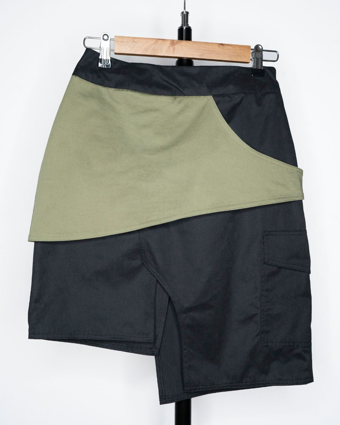 AS - ASYMMETRIC SKIRT