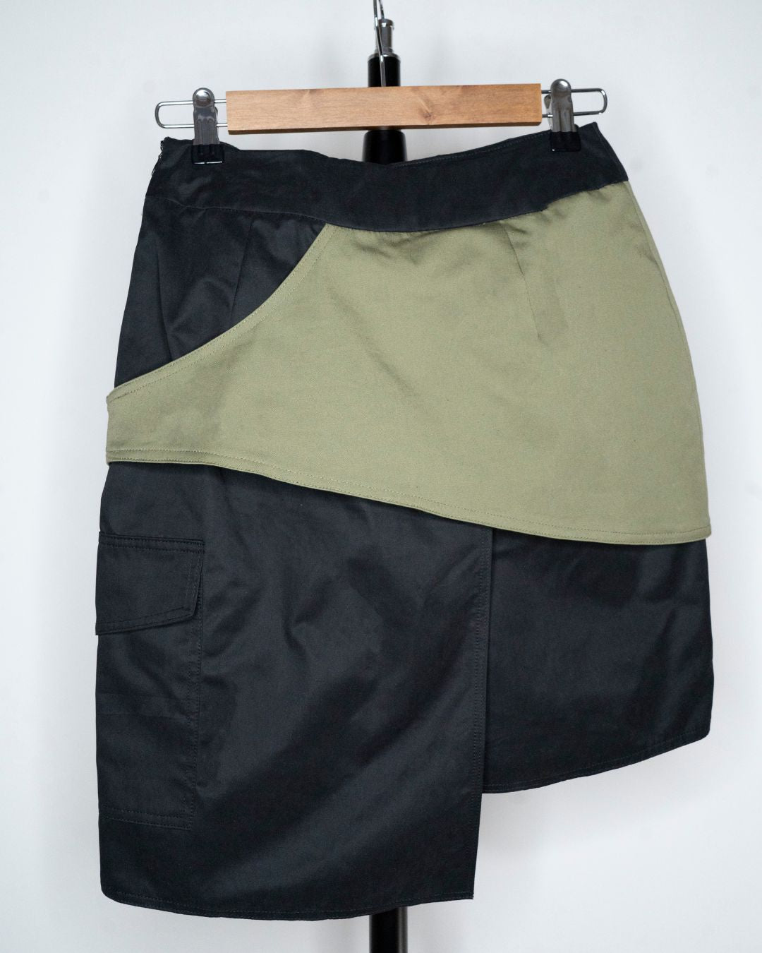 AS - ASYMMETRIC SKIRT