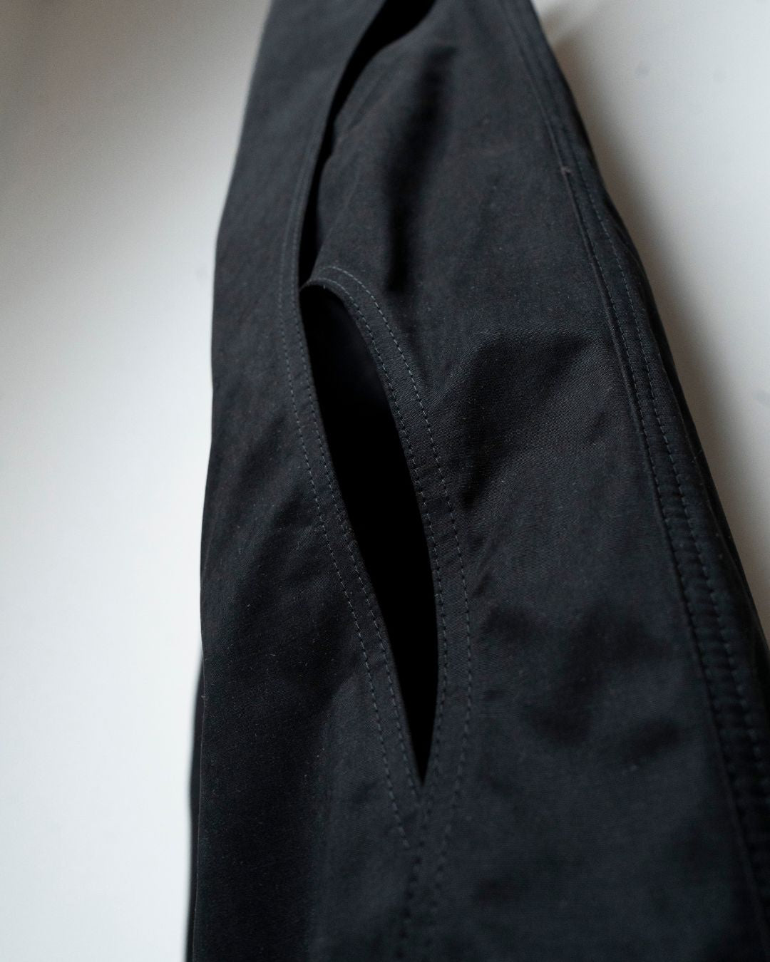 MT - MEN's TROUSERS