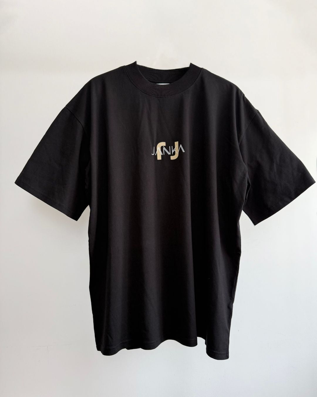 MEN's BLACK BASIC T-SHIRT